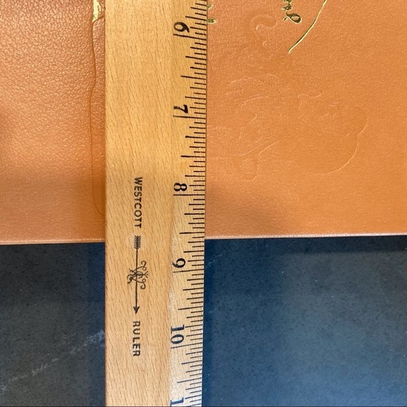 VINTAGE HUMMEL GOLDEN ANNIVERSARY HARDBACK BOOK - Picture 10 of 16